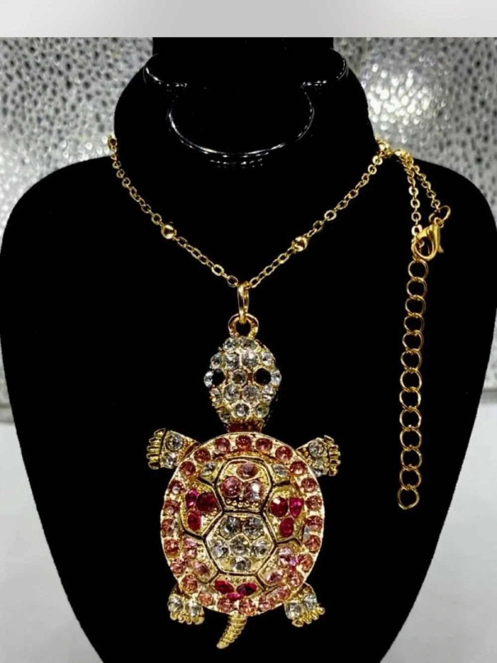 Ladies ^^^ Gold Turtle 3d 3”  Pendant Necklace ^^^ Iced Pink /  Red Crystals *^*
